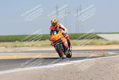 media/Aug-06-2023-TrackDaz (Sun) [[ac7f4f6367]]/B Group/wheelie bump/